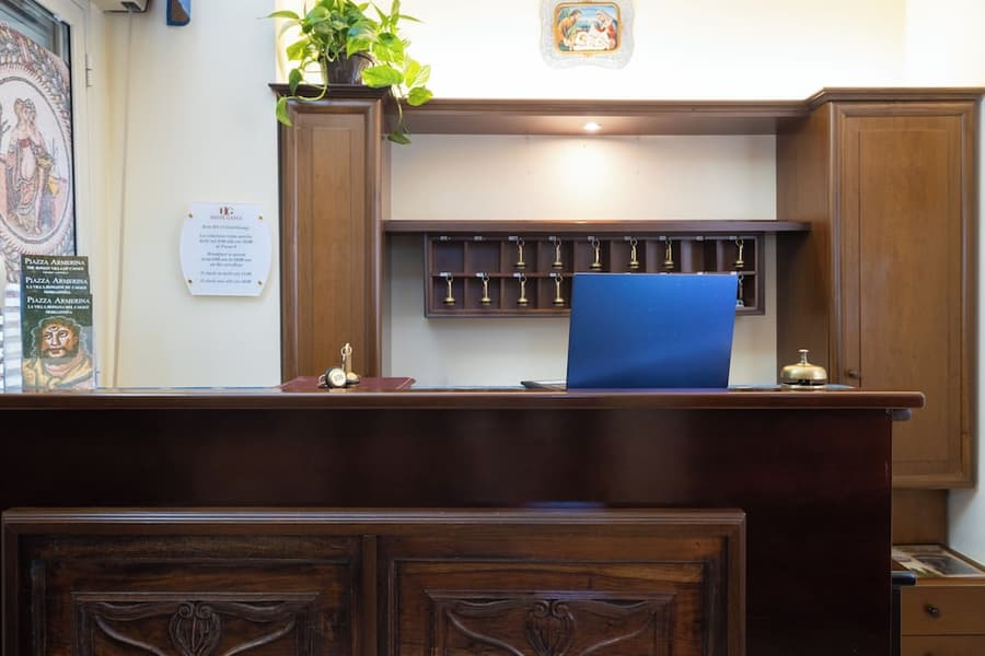 Hotel Gangi