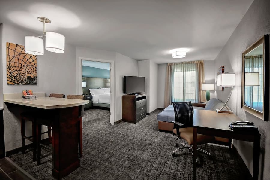Staybridge Suites Holland by IHG