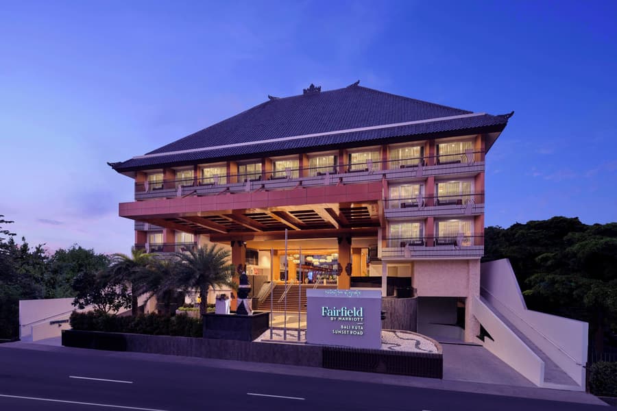 Fairfield by Marriott Bali Kuta Sunset Road