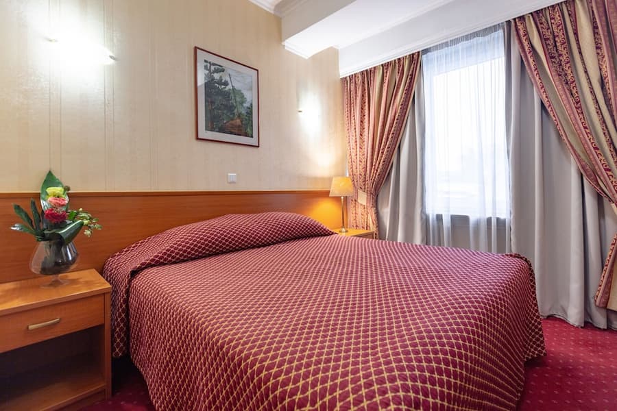 Epinal Hotel