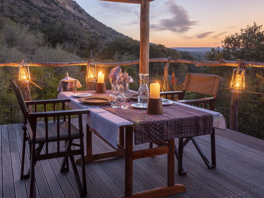 HillsNek Safari Camp - Amakhala Game Reserve