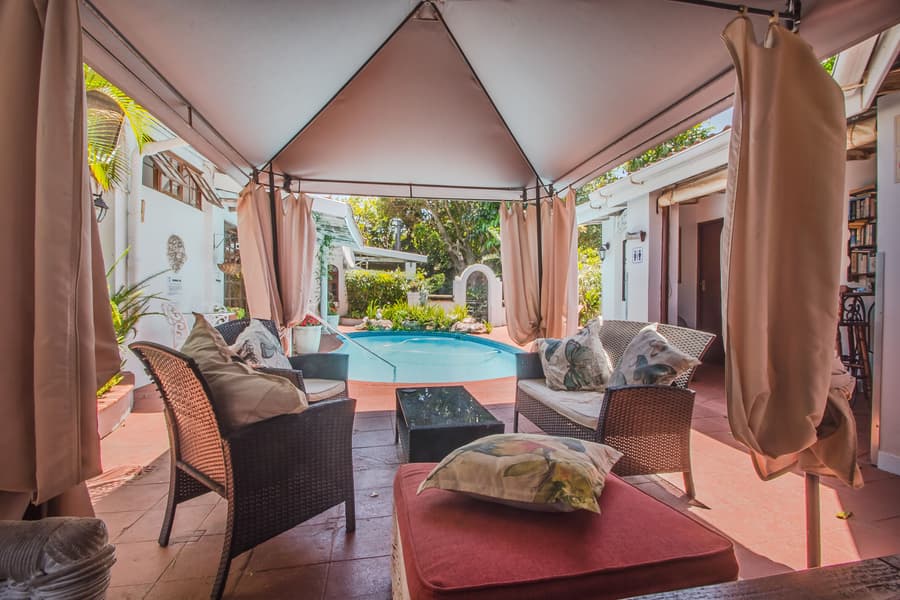 HoneyPot Guesthouse