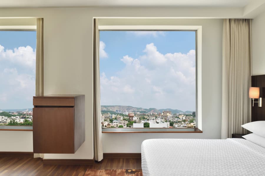 Four Points by Sheraton Jaipur, City Square
