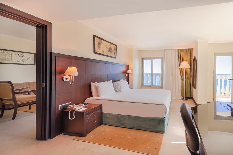 Crowne Plaza Hotel Antalya by IHG