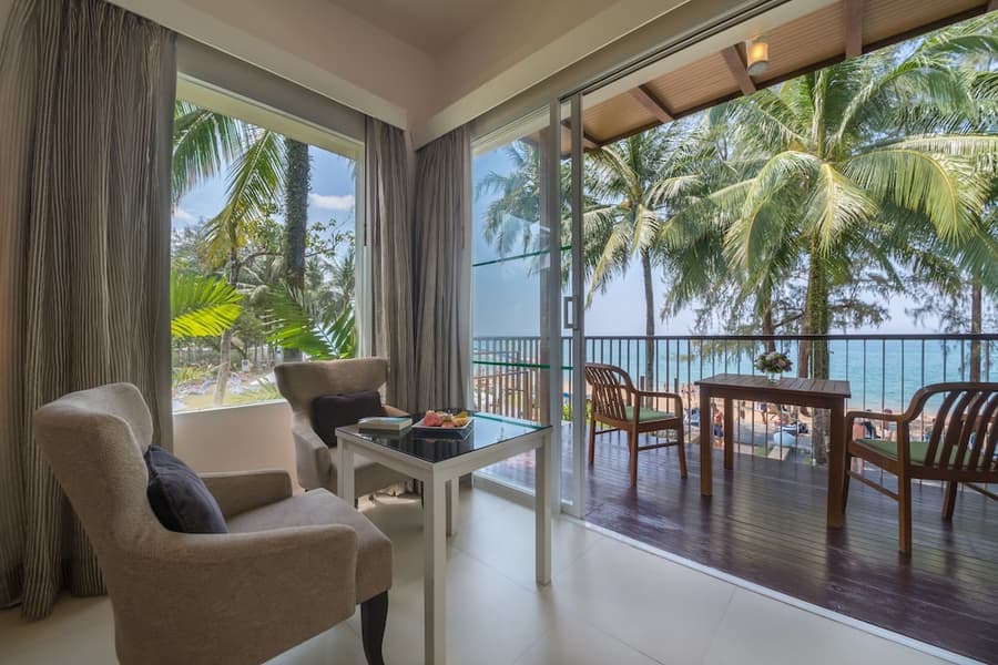 The Briza Beach Resort Khaolak