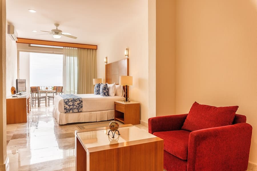 Grand Miramar All Luxury Suites & Residences