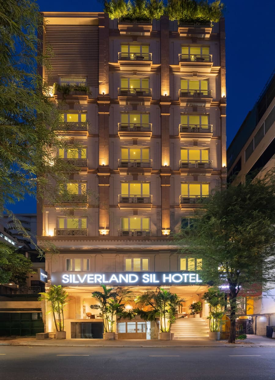 Silverland Sil Hotel