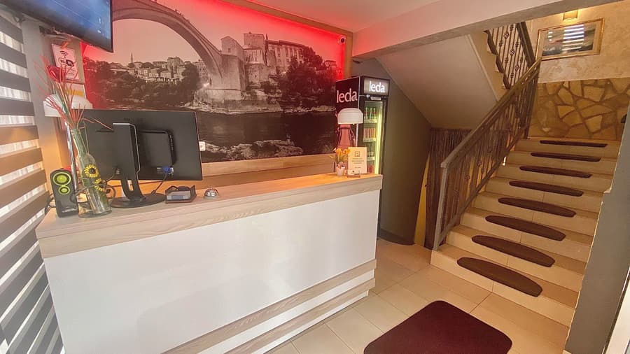 "VILLA DENY" Boutique HOTEL - parking