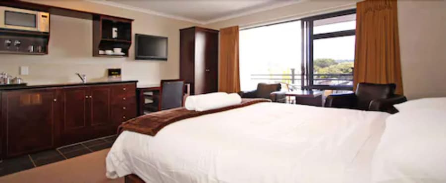 Aotea Motor Lodge