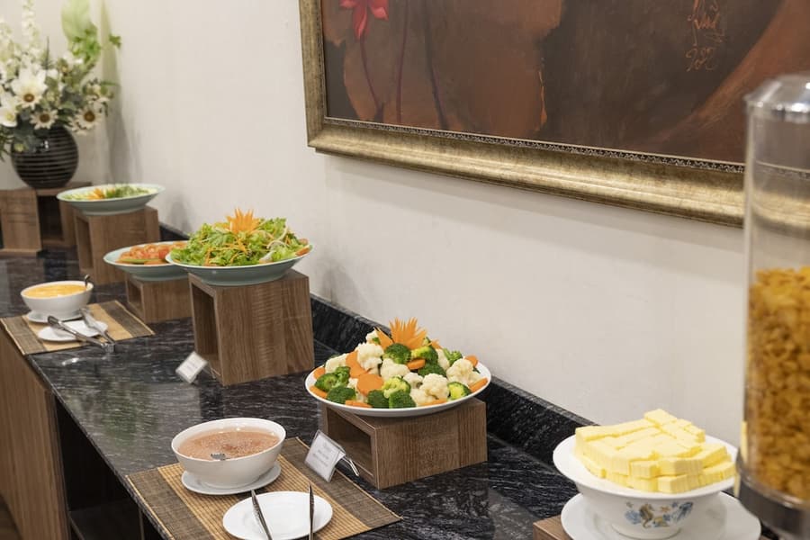 Viet Lotus Saigon Hotel