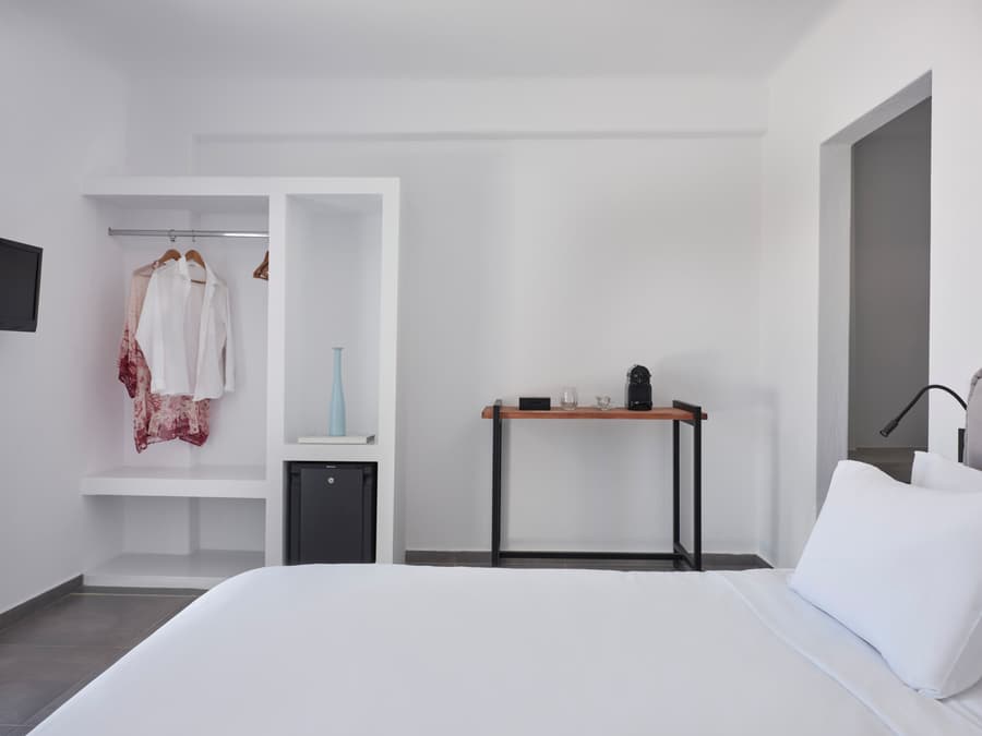 Pietra e Mare - Mykonos Moments by Mr and Mrs White