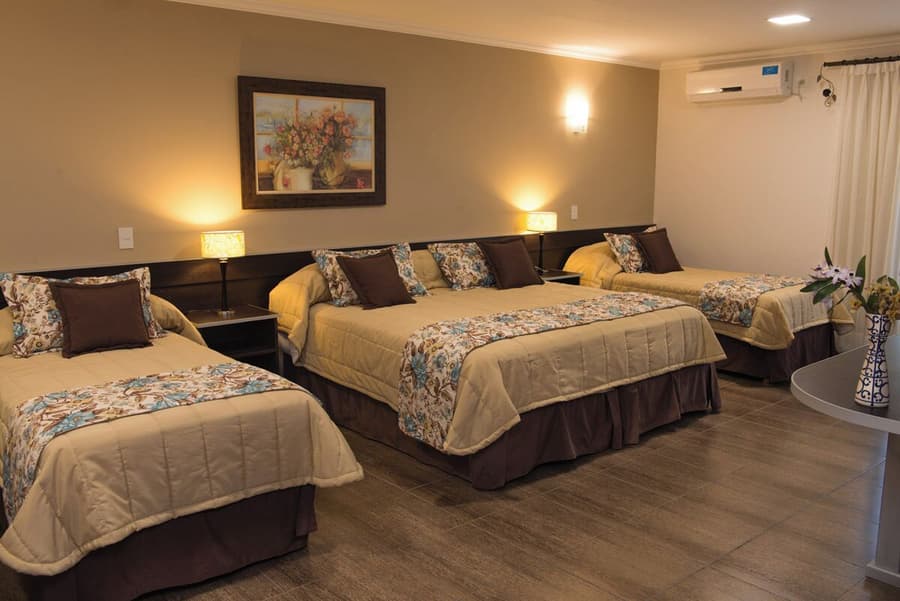 Orquideas Hotel & Cabañas