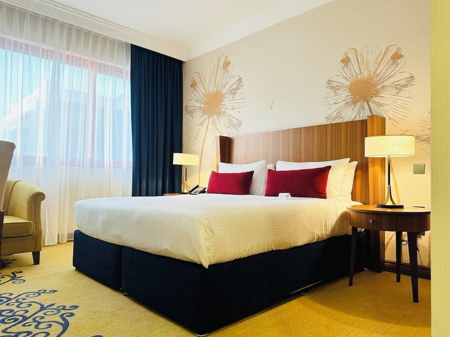 City Seasons Al Hamra Hotel
