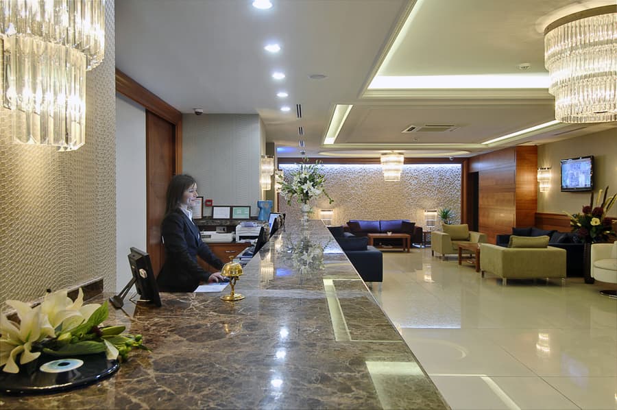 Tugcu Hotel Select