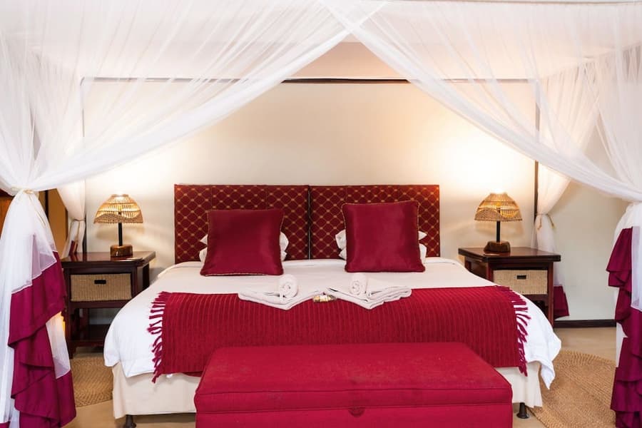 Leopard Walk Lodge