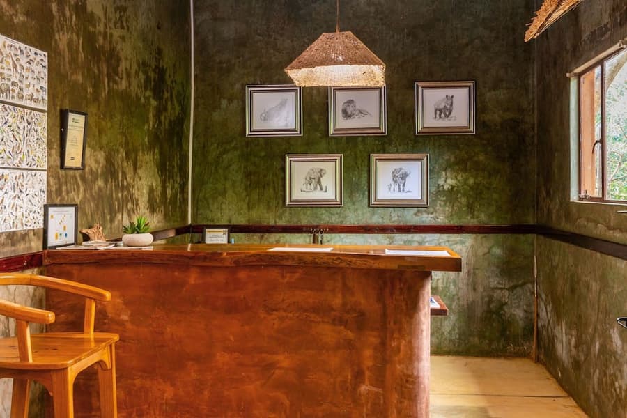 Leopard Walk Lodge