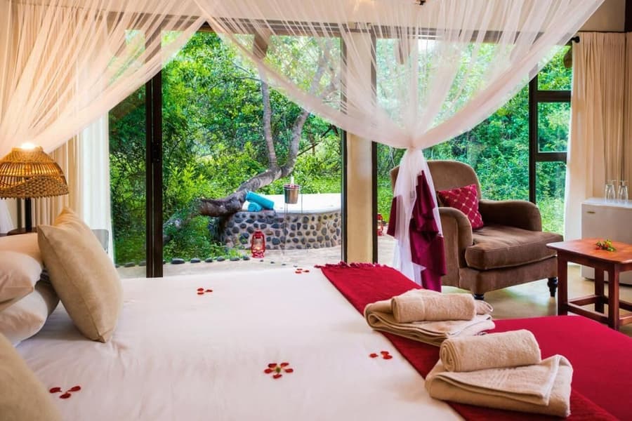 Leopard Walk Lodge