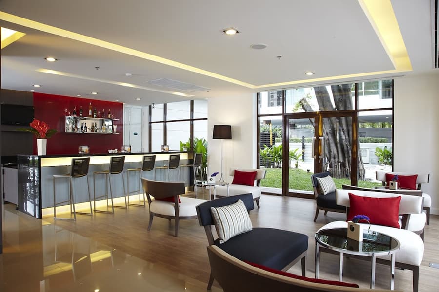 ibis Bangkok Riverside
