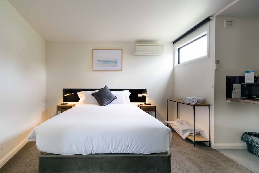 Georges Bay Apartments