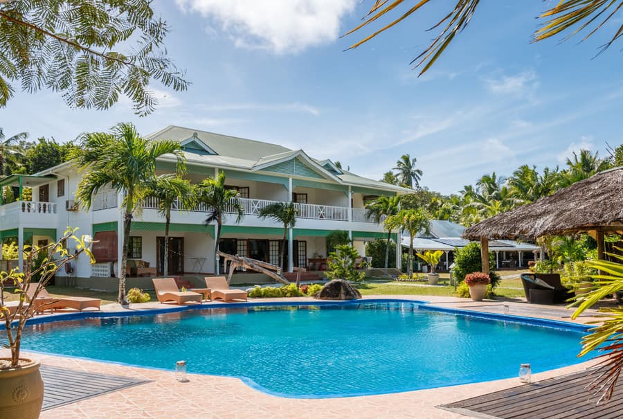 L Habitation Cerf Hotel