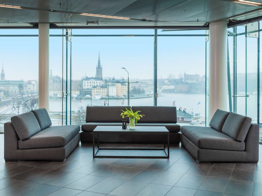 Radisson Blu Waterfront Hotel