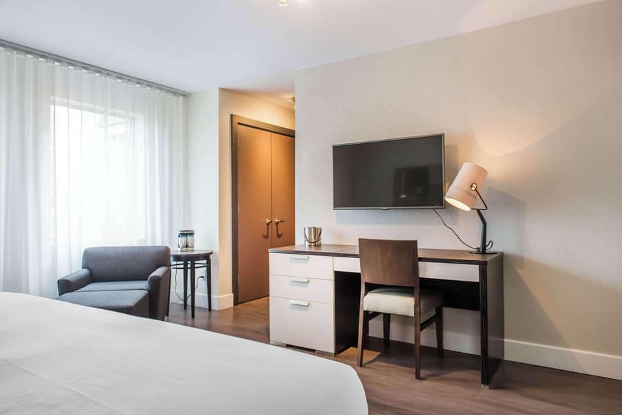 Les Suites Victoria, an Ascend Collection Hotel