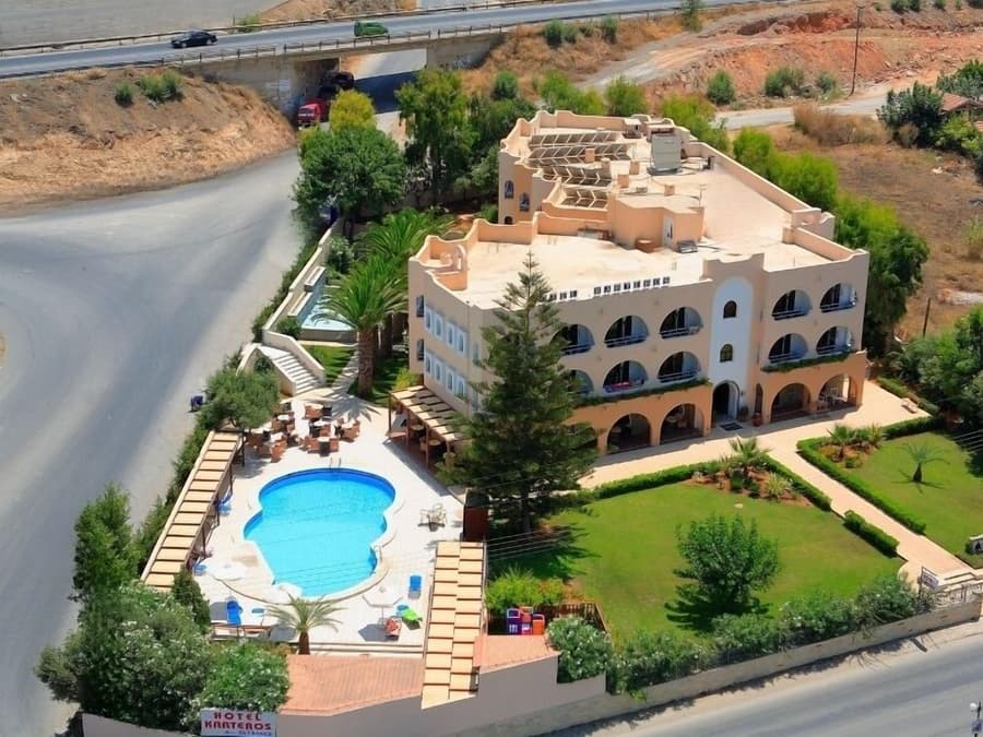 Karteros Hotel