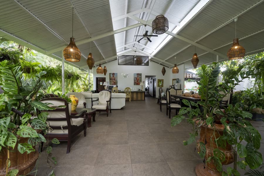Hotel Tortuguero Beachfront