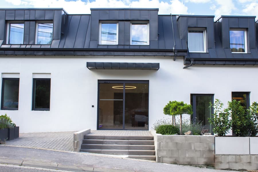 Hotel Gardinn - Parking and Quiet Garden