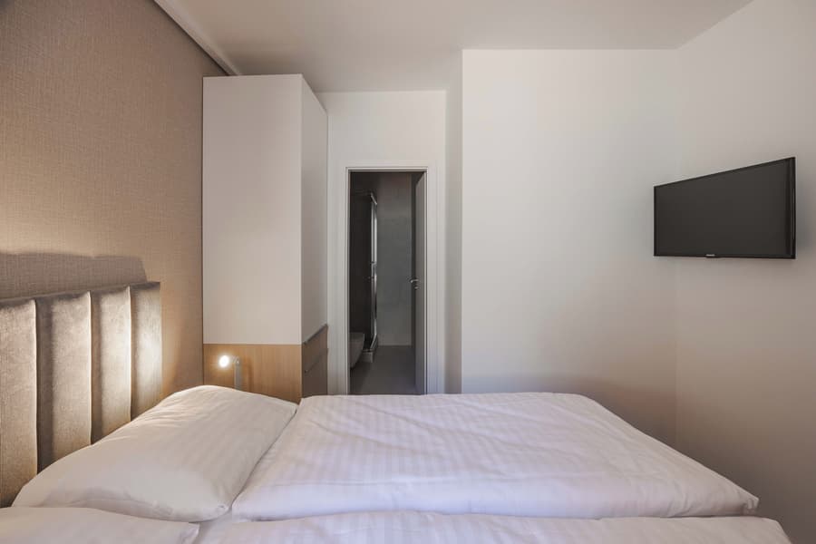 Hotel Gardinn - Parking and Quiet Garden