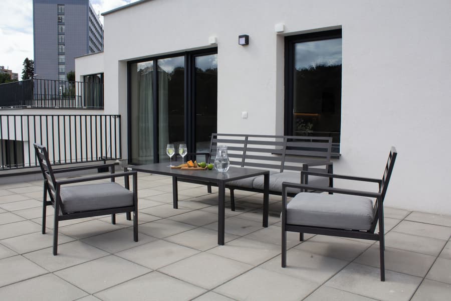 Hotel Gardinn - Parking and Quiet Garden