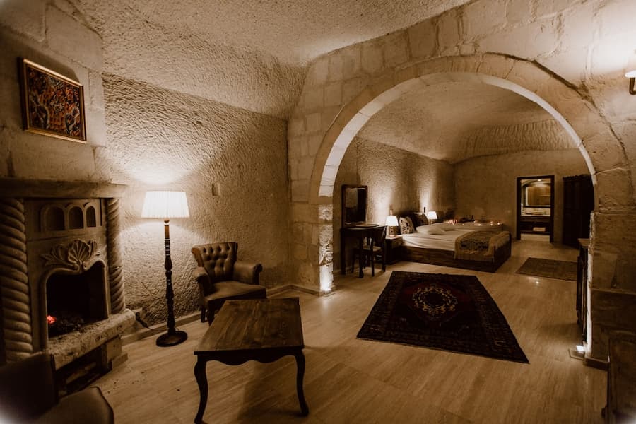 Kismet Cave Mansion