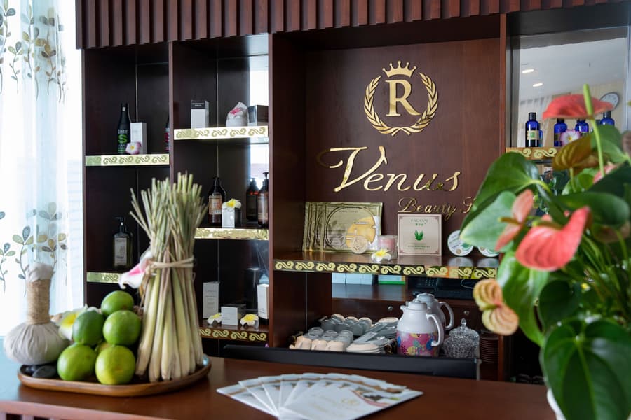 Regalia Gold Hotel