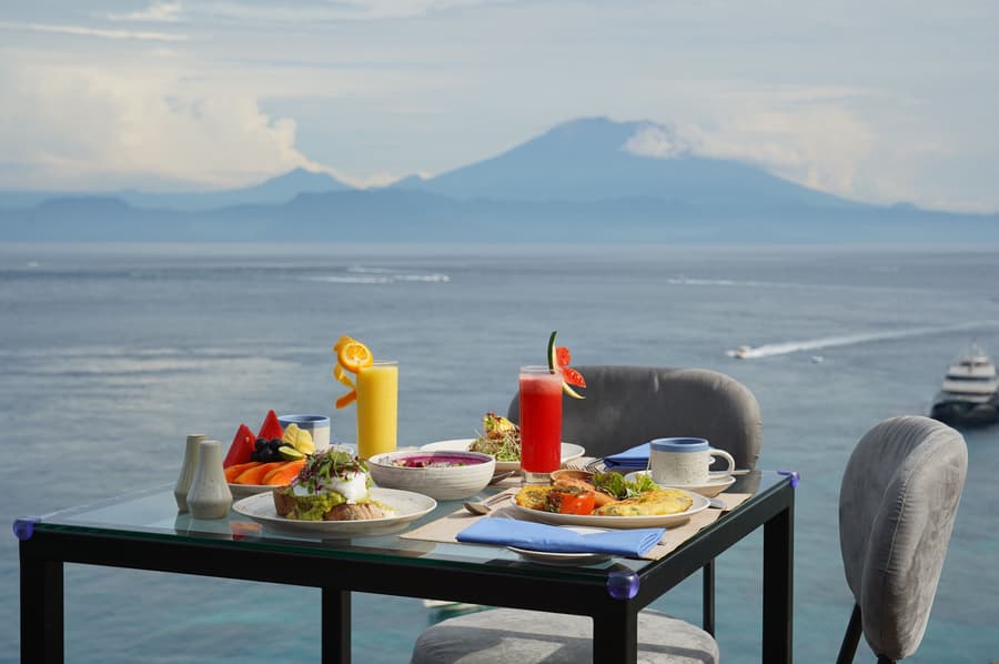Adiwana Warnakali Resort