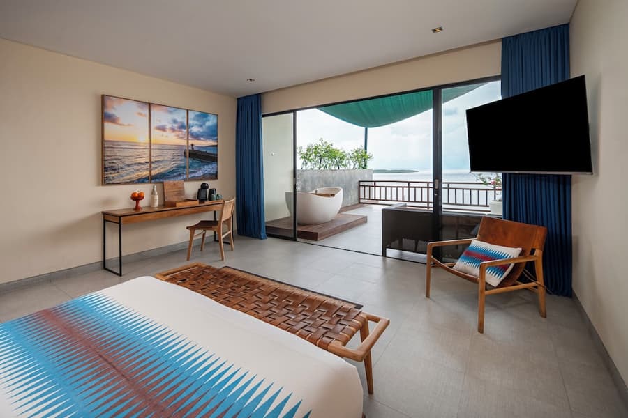 Adiwana Warnakali Resort
