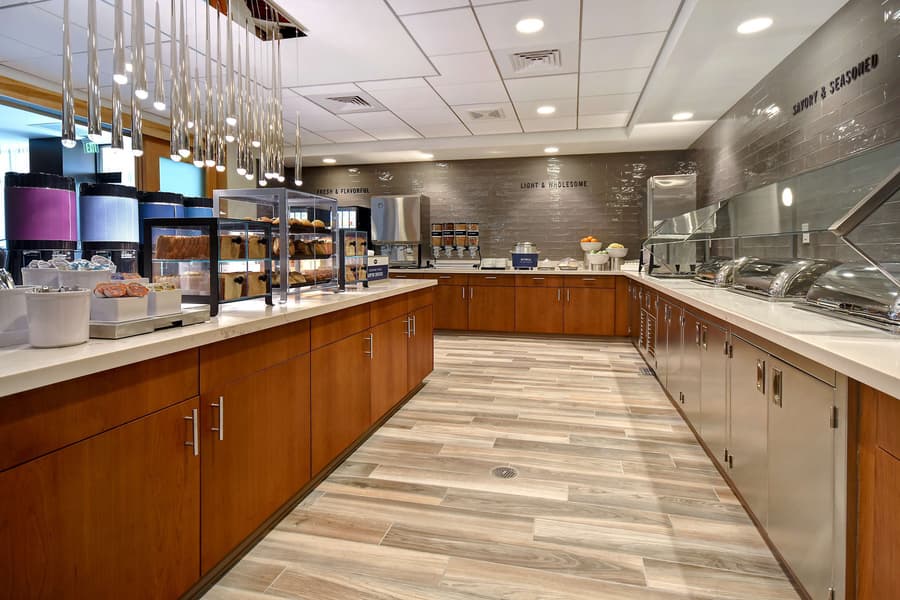 Hampton Inn & Suites Las Vegas Convention Center - No Resort Fee