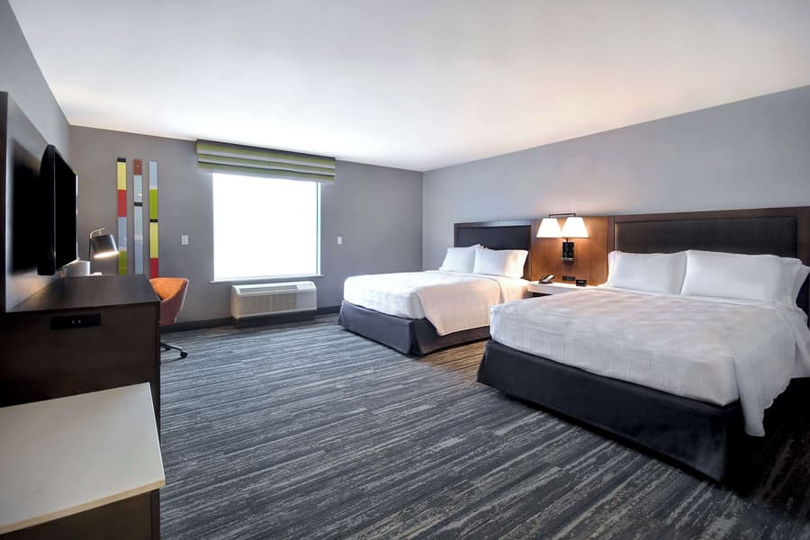 Hampton Inn & Suites Las Vegas Convention Center - No Resort Fee