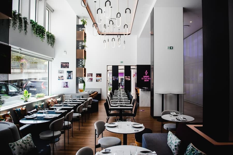 YOTEL Porto