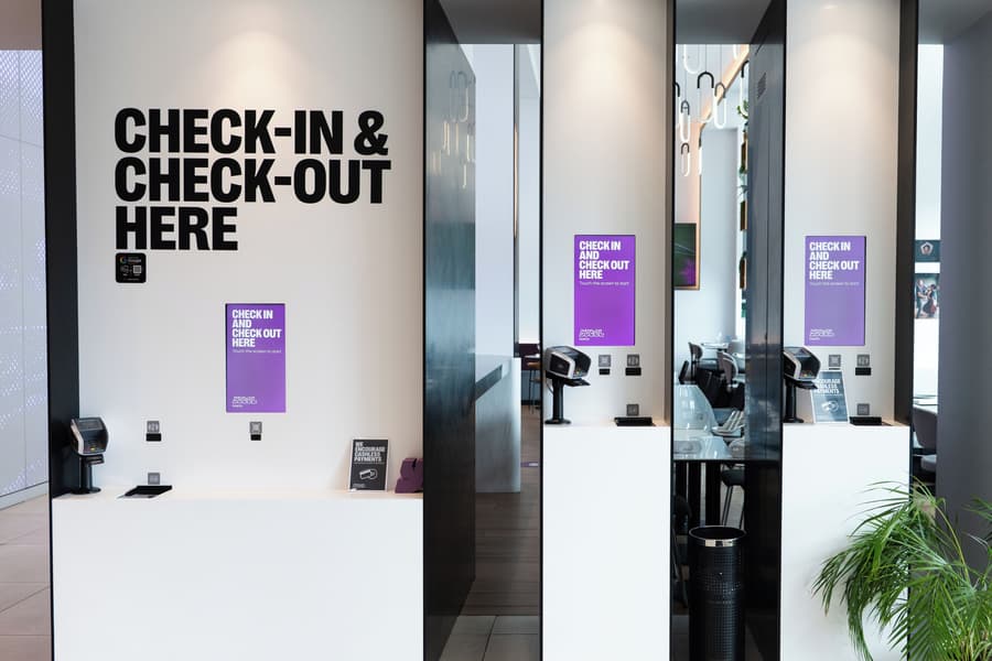 YOTEL Porto