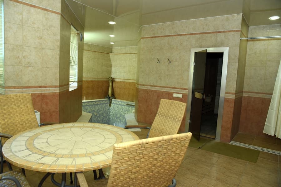 Armenian Village Park Hotel
