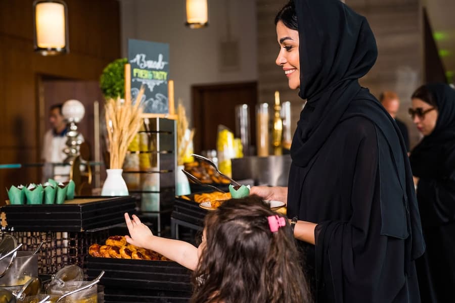 Holiday Inn Dubai Al-Maktoum Airport by IHG