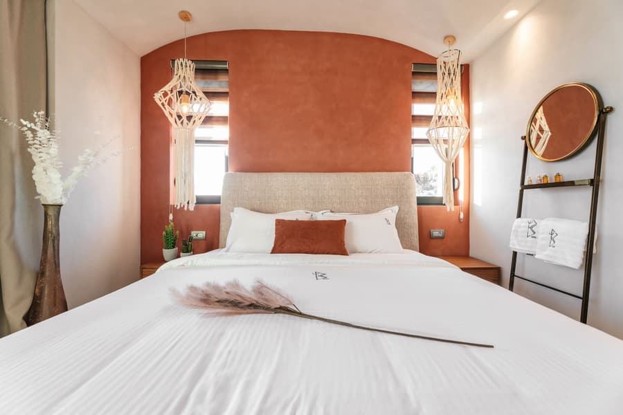 Cocooning Suites by Blue Carpet