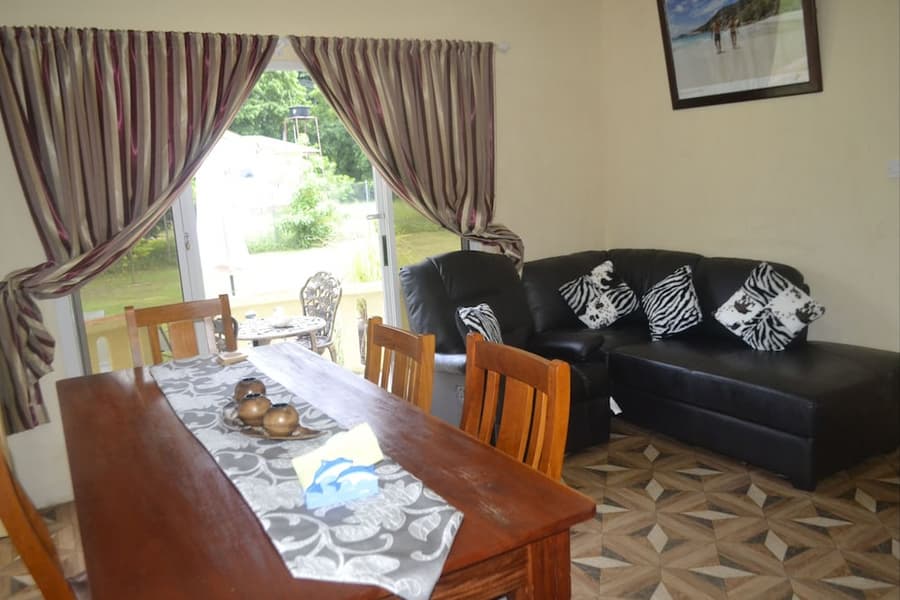 My Ozi Perl Self Catering Guest House