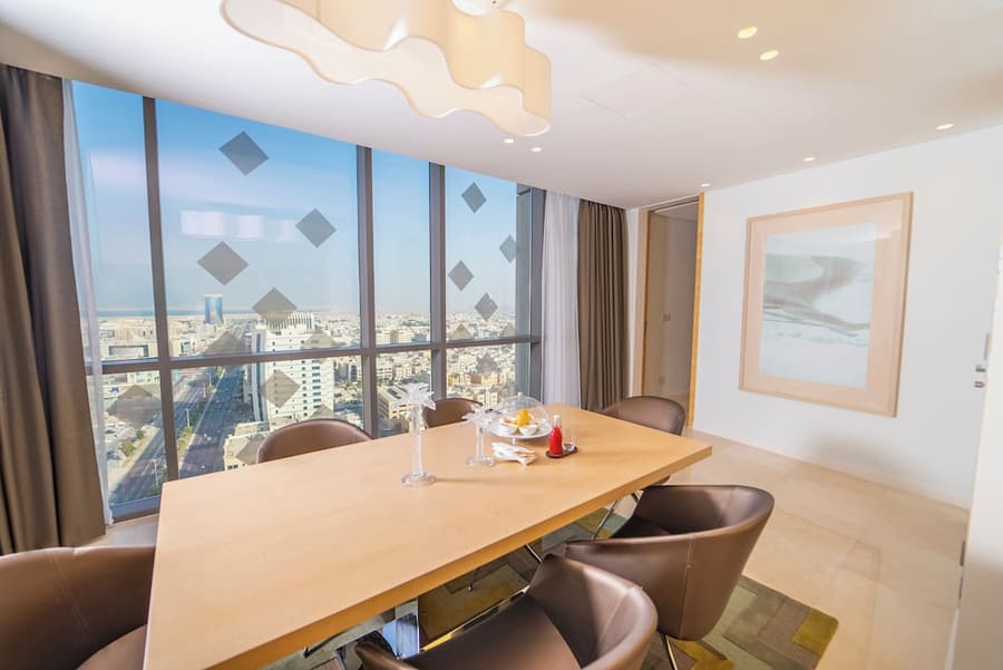 Rotana Corniche