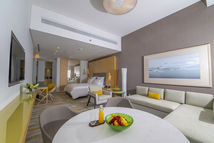 Rotana Corniche