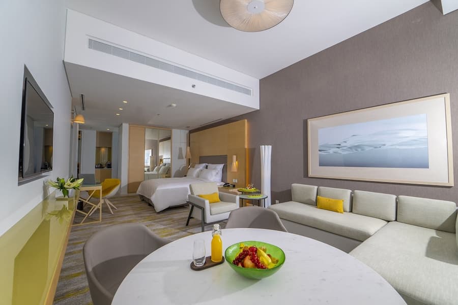Rotana Corniche