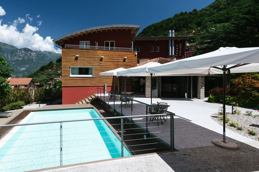 Lake Hotel La Pieve