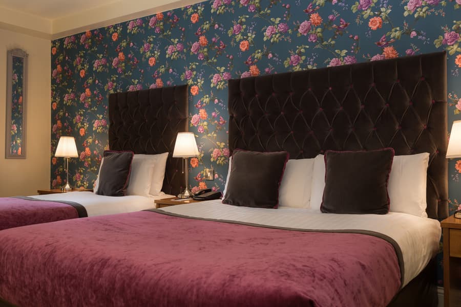 Raheen Woods Hotel