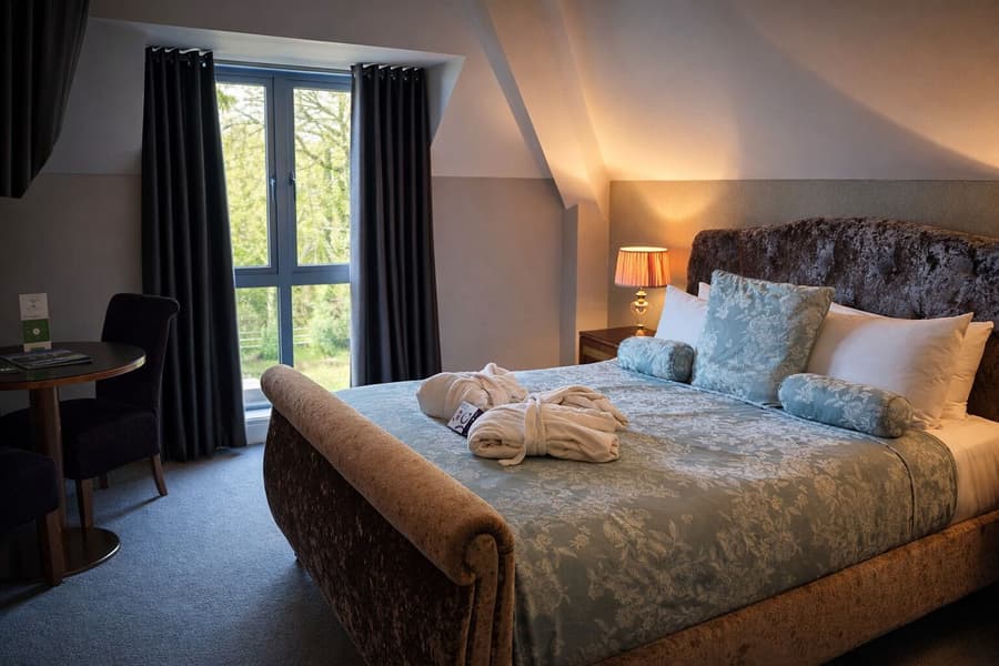 Raheen Woods Hotel