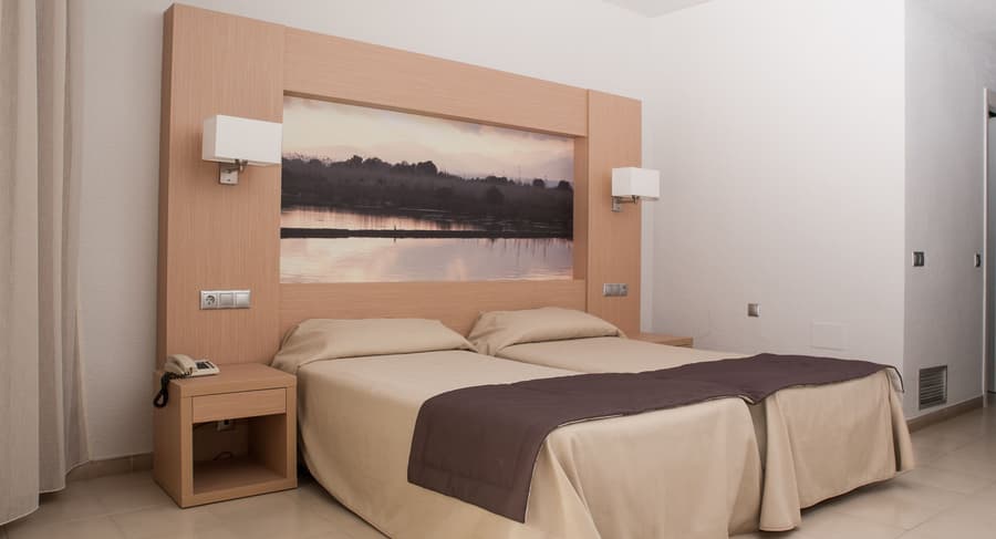 Eix Lagotel Holiday Resort